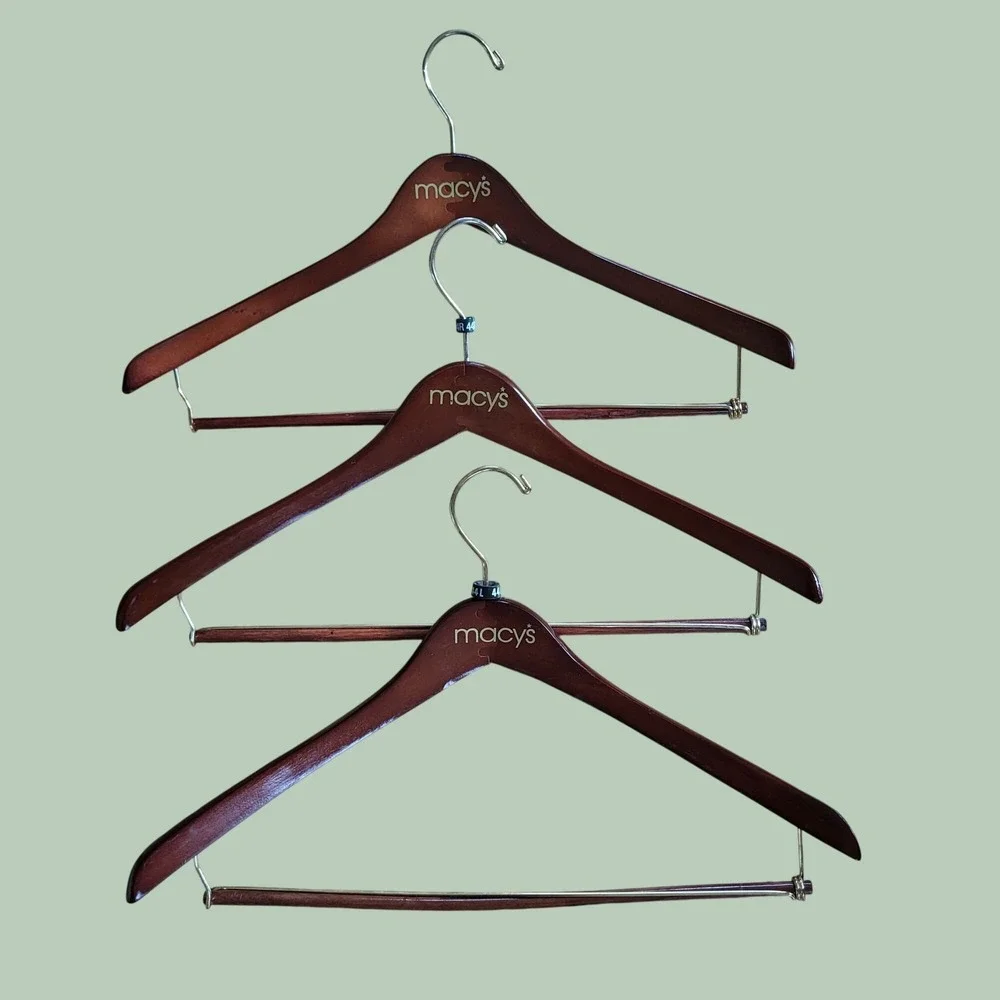 Vintage Set Of 3 Macys Wooden Suit Hangers With Gold Metal Hooks & Trouser Bar